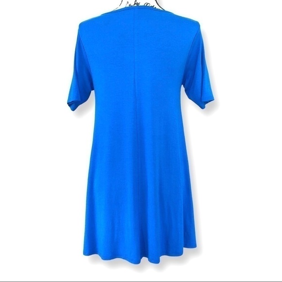 LuLaRoe Perfect T T-Shirt Sky Blue Color Side Slits - Picture 3 of 7